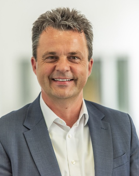 Prof. Dr.-Ing. Jens Minnert Das Bild zeigt Prof. Dr.-Ing. Jens Minnert.